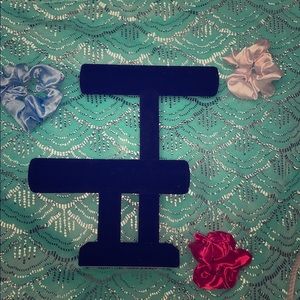 Black velvet double jewelry stand/holder